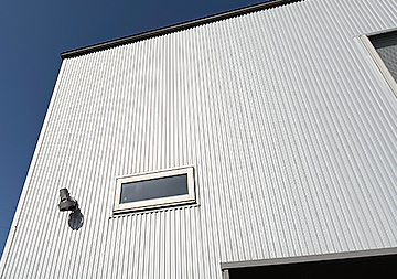 外壁リフォーム・金属外壁施工