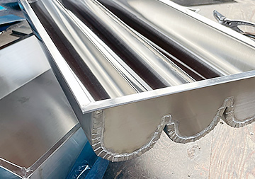 銅板・ステンレス加工工事